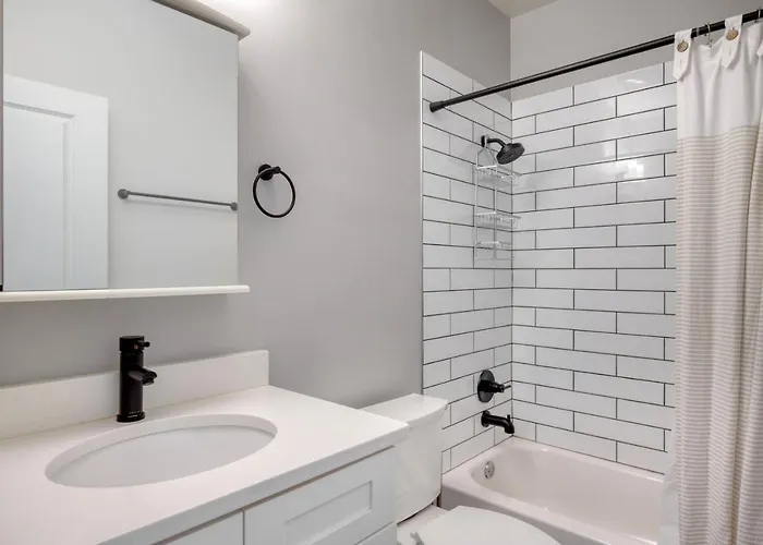 Apartamento Lakeview 2br W Wd Nr Wrigley Field Chi-944 Chicago